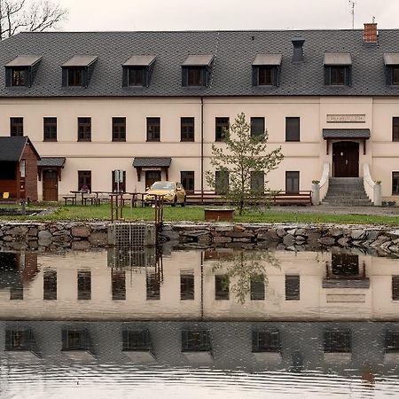 Hotel Pansky Mlyn Opava Exterior foto